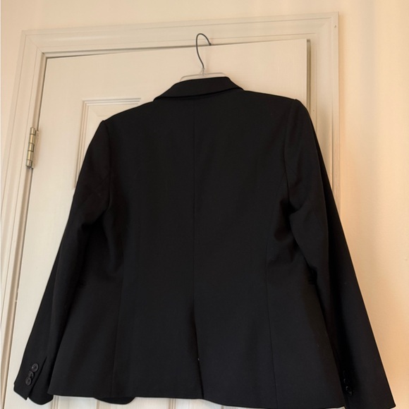 NWOT Banana Republic Classic Black Blazer size 8 - Picture 3 of 3
